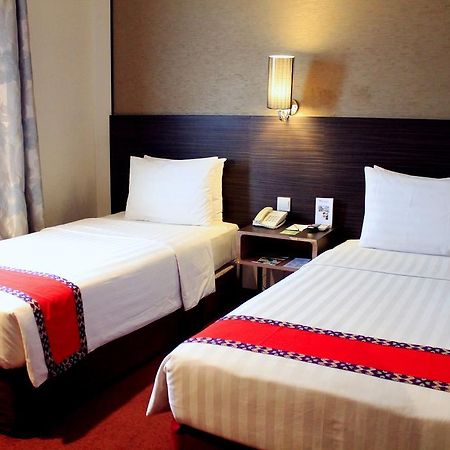 Swiss-Belinn Pangkalanbuun Zewnętrze zdjęcie