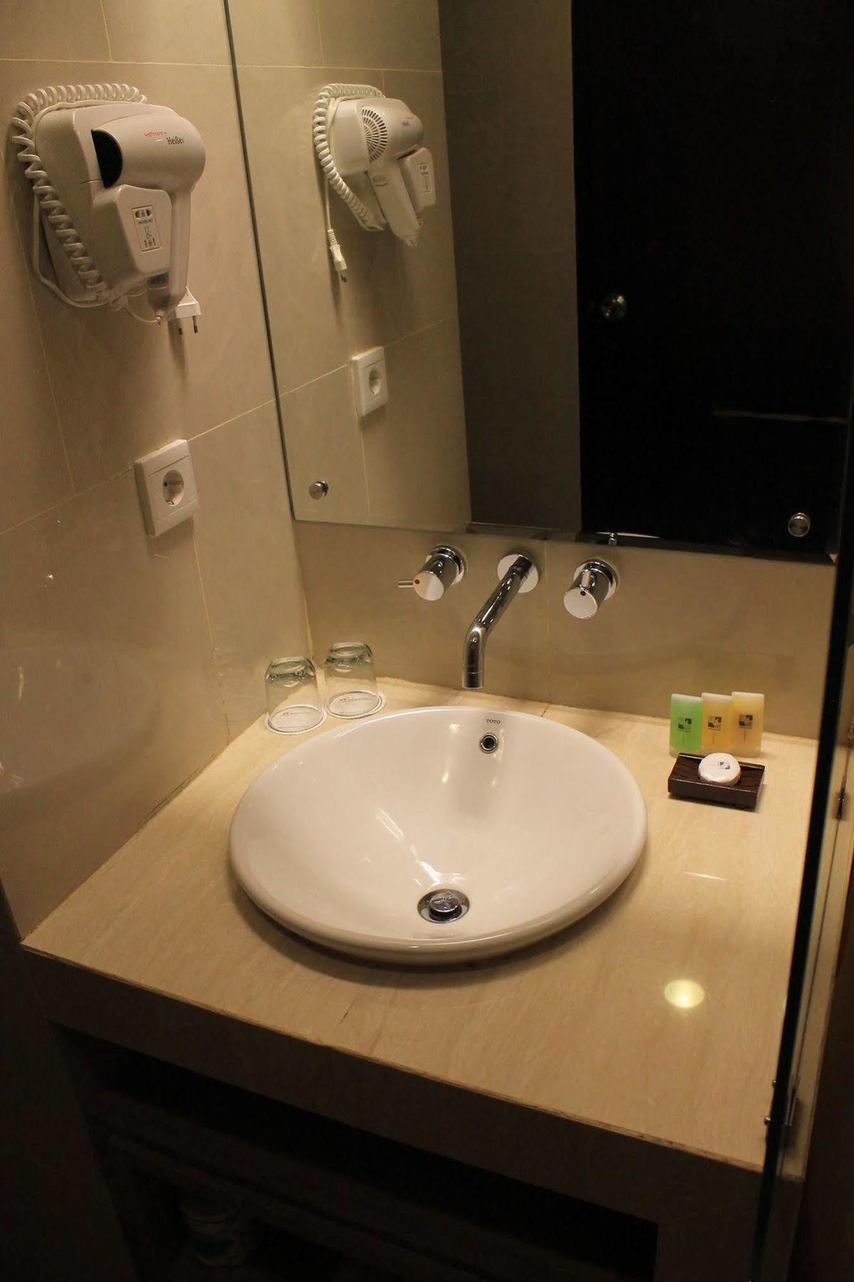 Swiss-Belinn Pangkalanbuun Zewnętrze zdjęcie