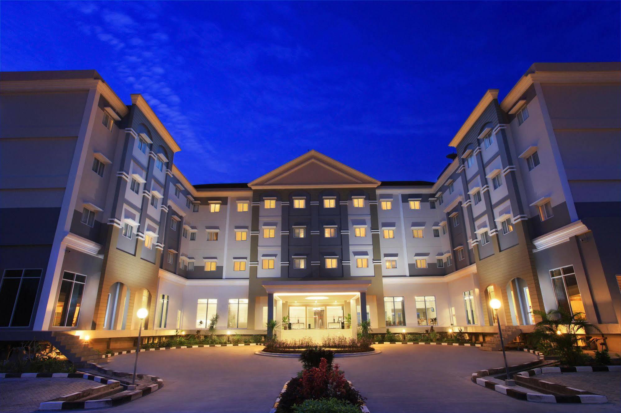 Swiss-Belinn Pangkalanbuun Zewnętrze zdjęcie