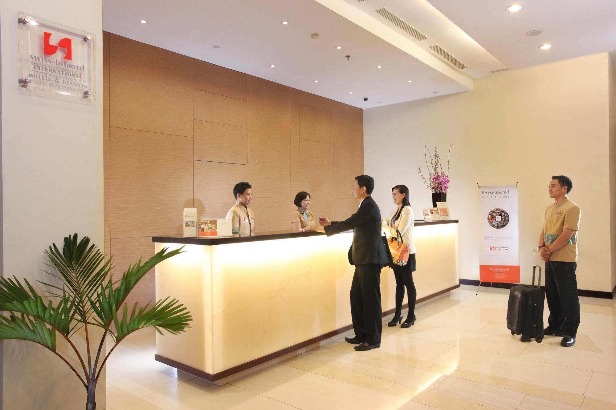 Swiss-Belinn Pangkalanbuun Zewnętrze zdjęcie