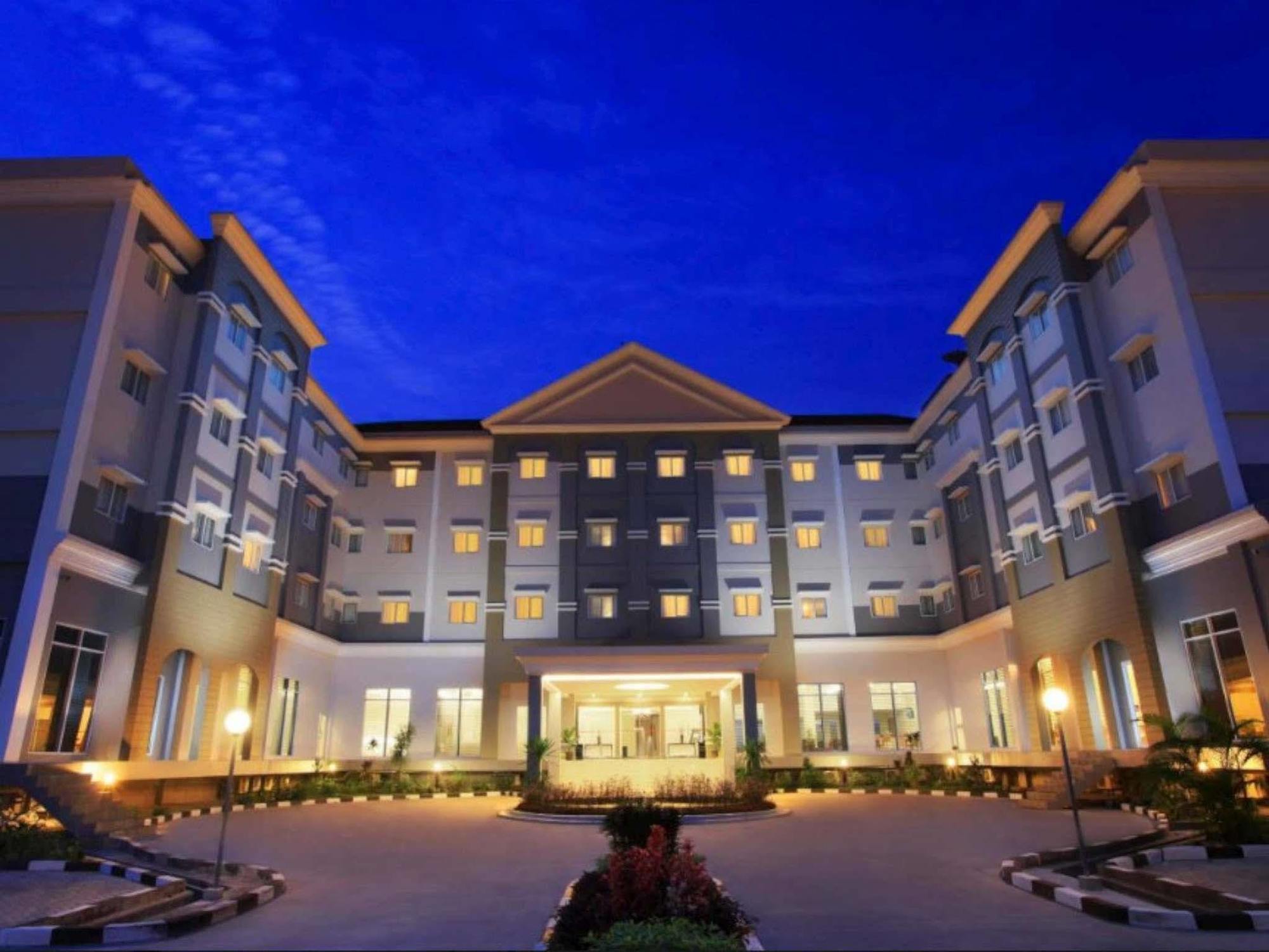Swiss-Belinn Pangkalanbuun Zewnętrze zdjęcie